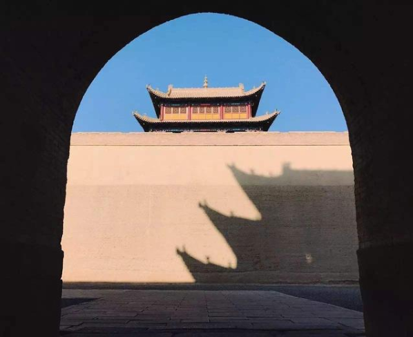 三分法构图_三分法构图摄影应用_留白构图摄影技巧