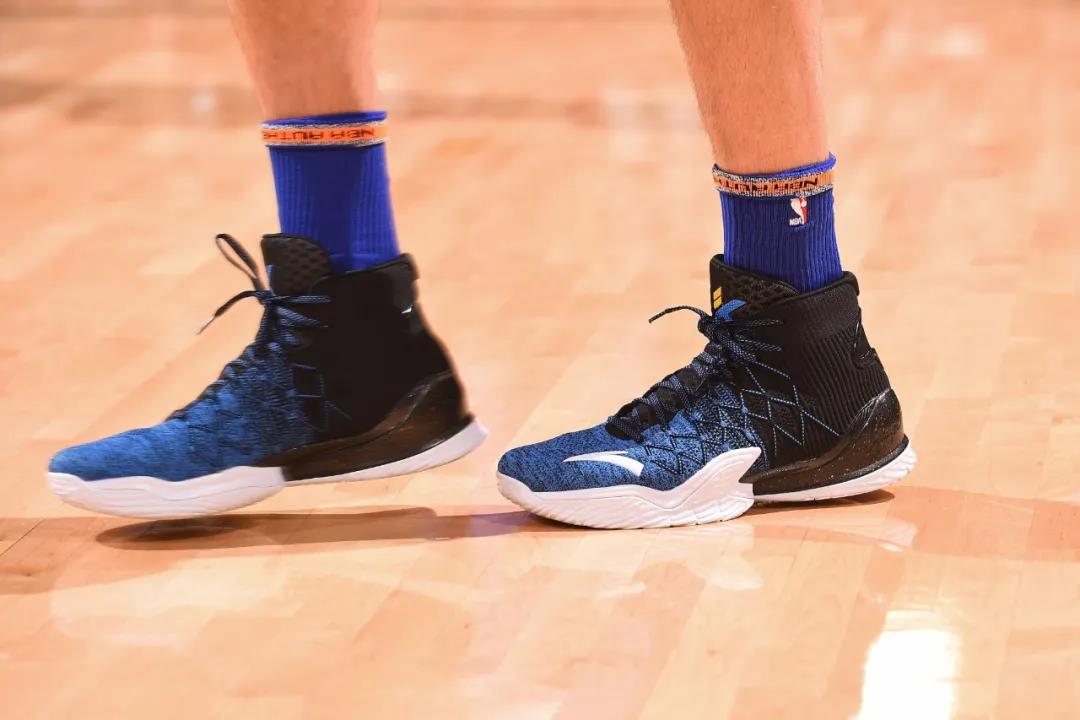 安踏篮球鞋_安踏NBA实战篮球鞋_安踏KT7锦鲤配色