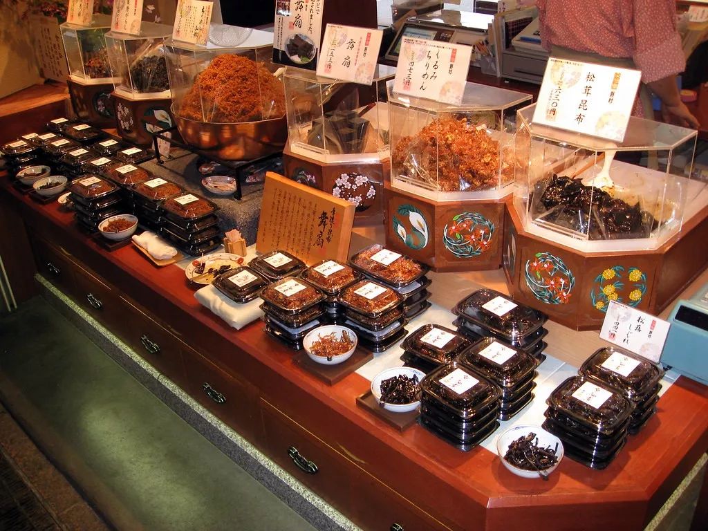 日本旅游城市排名_京都大阪美食对比_去日本买东西的话选大阪还是京都