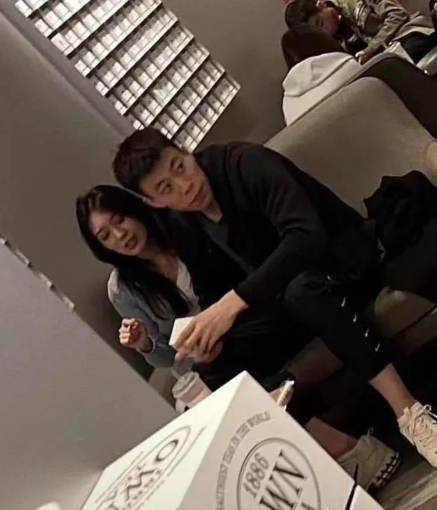 赵继伟结婚时间_赵继伟微博新浪微博_赵继伟王君瑞恋情曝光