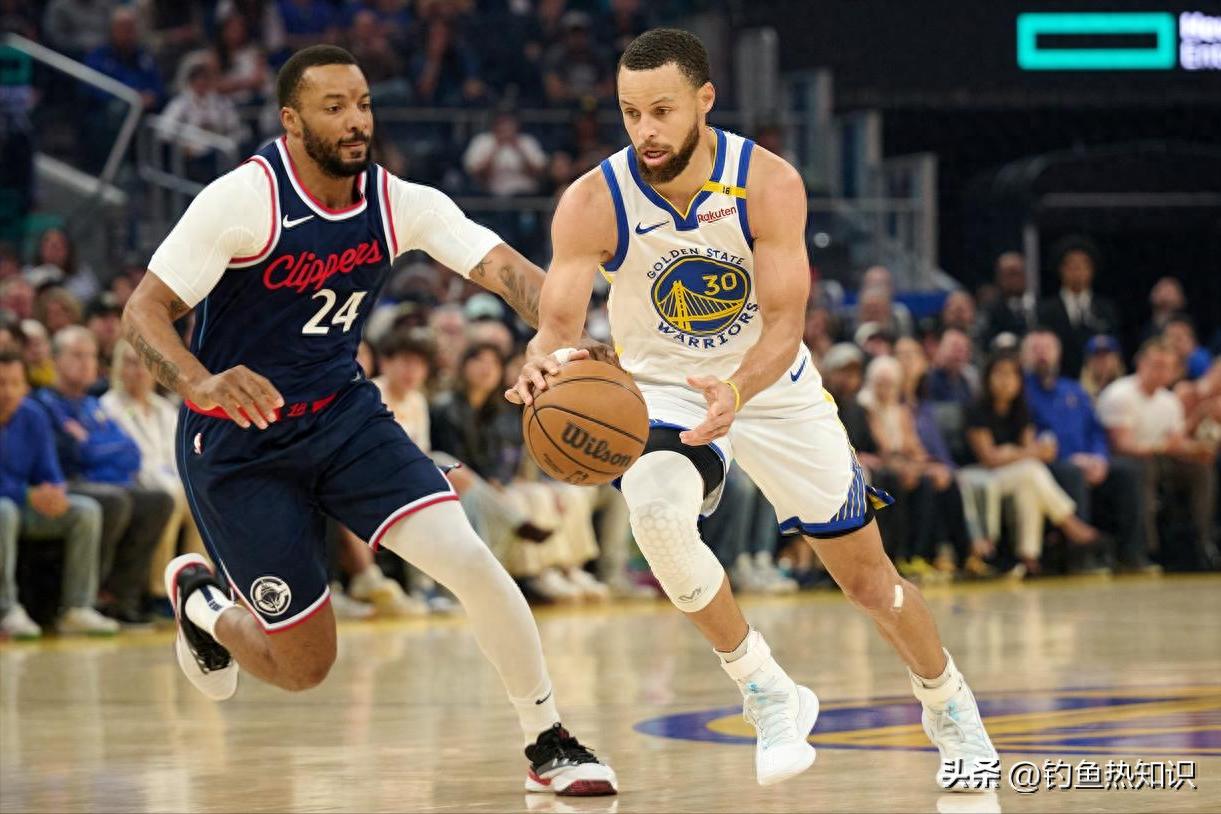 库里运球过人视频_斯蒂芬·库里运球技巧分析_NBA历史上最杰出的运球大师