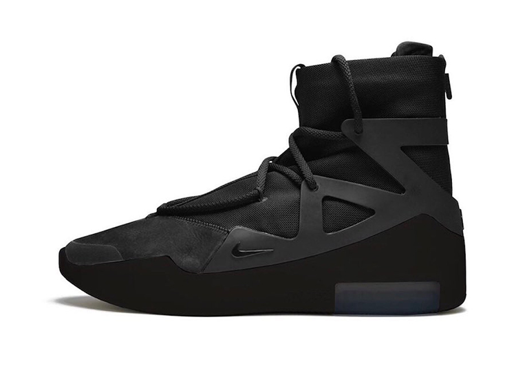 球鞋市场2020分析_耐克球鞋系列介绍_Nike联名鞋款盘点