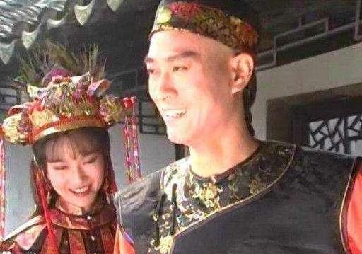 沈殿霞郑少秋爱情故事_郑少秋沈殿霞女儿郑欣宜_郑欣宜沈殿霞视频