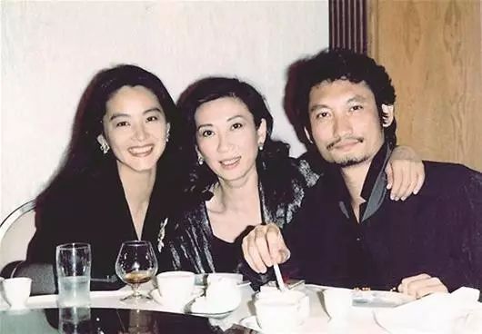 董璇曾为前夫高云翔历经超60次开庭_董璇离婚后态度_董璇高云翔事件处理方式
